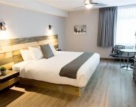 Hotel Far Hills Val-Morin Ngoại thất bức ảnh