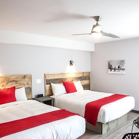 Hotel Far Hills Val-Morin Ngoại thất bức ảnh