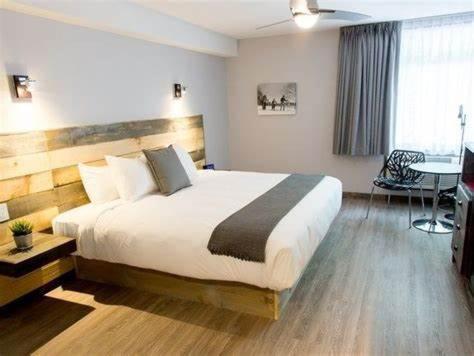 Hotel Far Hills Val-Morin Ngoại thất bức ảnh