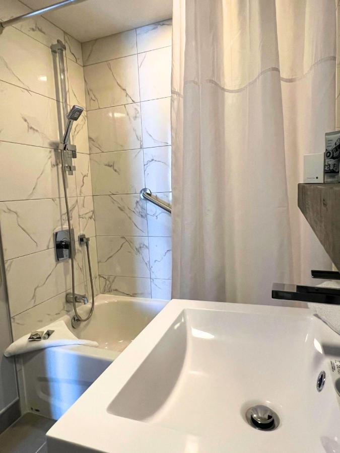 Hotel Far Hills Val-Morin Ngoại thất bức ảnh