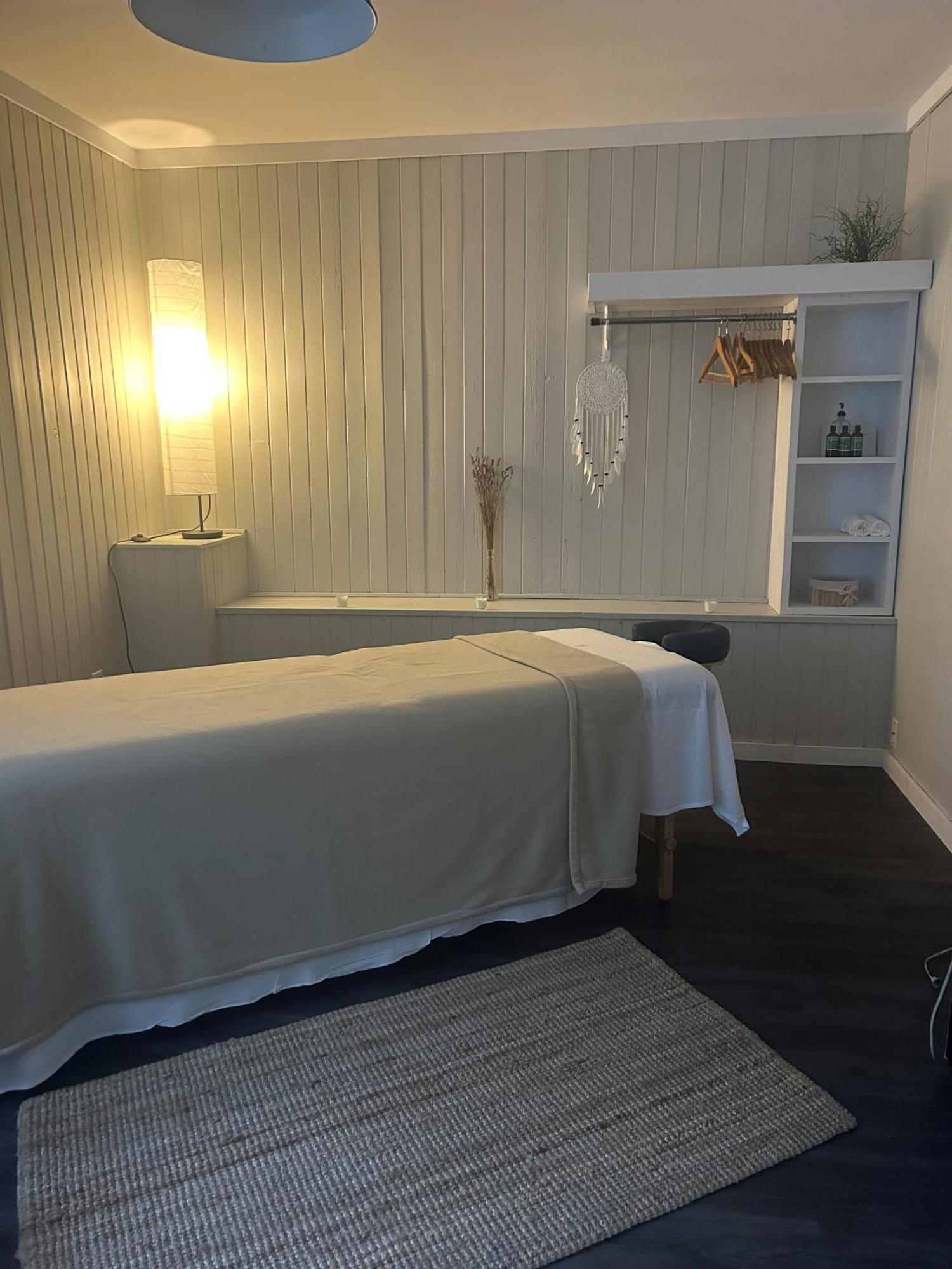 Hotel Far Hills Val-Morin Ngoại thất bức ảnh